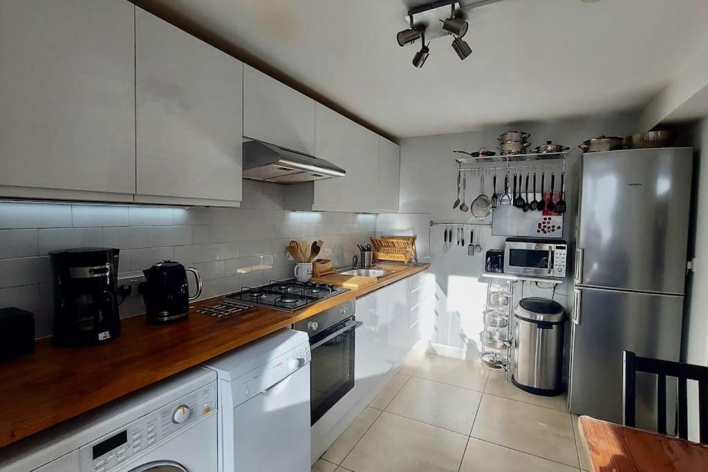 Central Apartment, Kings Cross 6 Mins Walk London Exterior photo